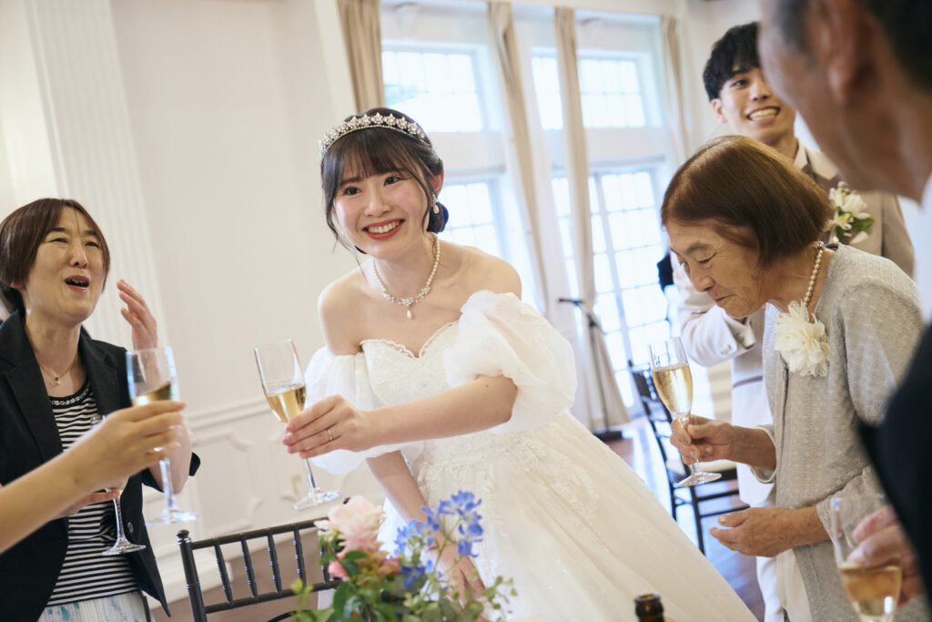 ゲストと距離近く