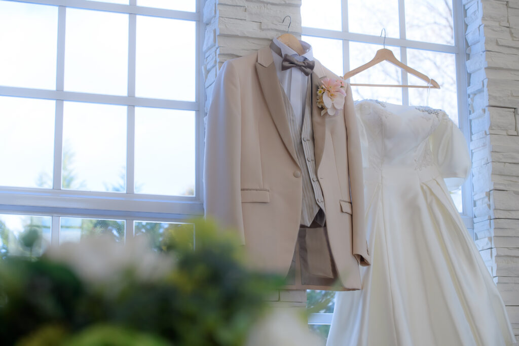 ウェデイングドレスも素敵な1枚に